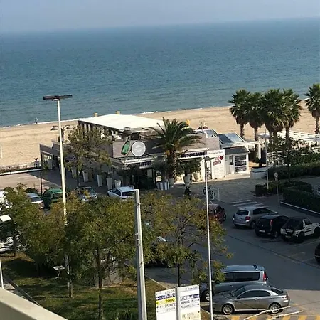 Condominio City דירה