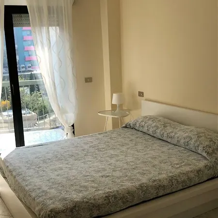 Condominio City דירה *